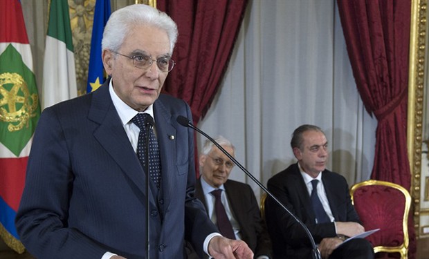 Per il presidente Mattarella, don Paolo Steffano e don Ettore Cannavera sono